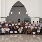 Peserta Pelatihan Khatib dan Bilal PD IPARI Melawi Angkatan Pertama dari 3 kecamatan: Tanah Pinoh, Tanah Pinoh Barat dan Sokan 