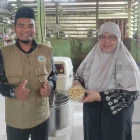 Penyuluh Agama Islam Kementerian Agama Kabupaten Melawi melakukan pendampingan Proses Produk Halal (PPH) terhadap UMKM Mitra Buana milik Erli Kesniatiningsih, dalam rangka percepatan sertifikasi halal bagi pelaku usaha mikro di Kabupaten Melawi.